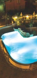 hotel bellaria con piscina